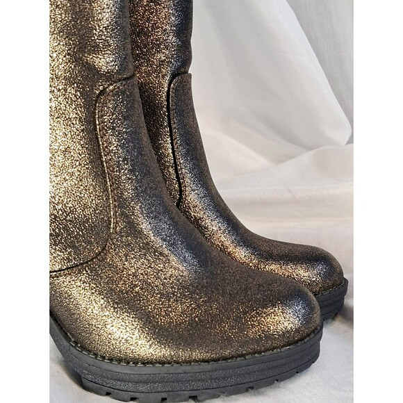 GUESS GGGreedy Women’s 7M Ankle Booties Block Heel Gold Metallic Chain - Picture 9 of 13